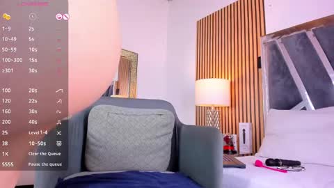  Hazel  online show from 12-19-24, 01:29