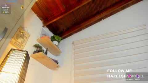 Im Hazel online show from 01-30-25, 02:06