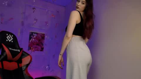 Hazel online show from 04-04-26, 08:23