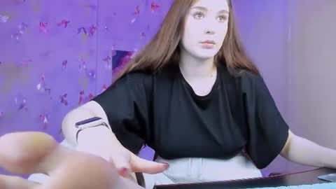 Hazel online show from 07-30-26, 08:35