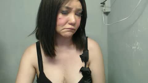 hazelannenatividad3 online show from 04-29-26, 04:44