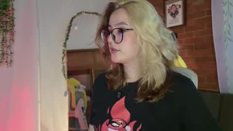 Hazel Brown online show from 03-01-26, 11:07