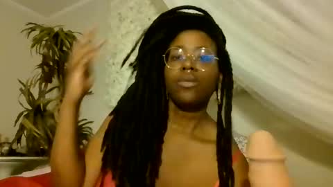 Snapshot of hazelhanes chatting on 01-10-26, 04:14 Hazel Hanes online show from 01-10-26, 04:14