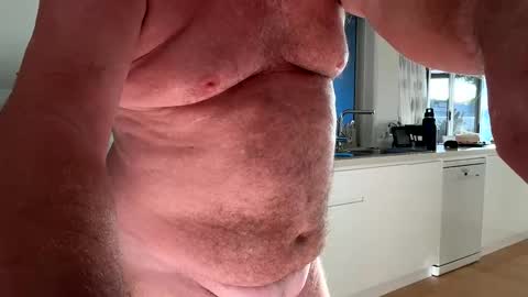 Snapshot of hb2283 chatting on 12-07-24, 07:32 h babe online show from 12-07-24, 07:32