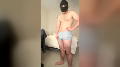 Snapshot of headlessshorseman01 chatting on 06-27-26, 06:46 Eduardo online show from 06-27-26, 06:46