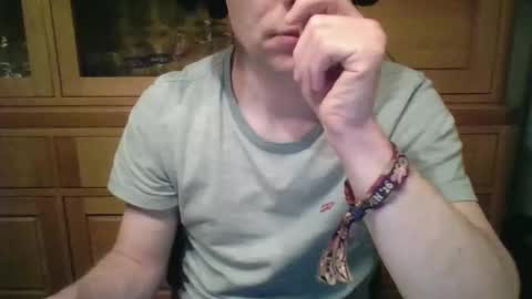 Heart online show from 05-14-26, 11:22