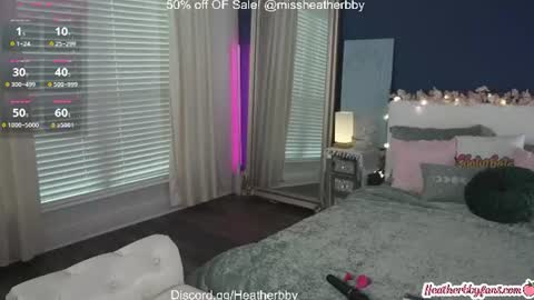 Snapshot of heatherbby chatting on 06-12-26, 11:57 Heather online show from 06-12-26, 11:57