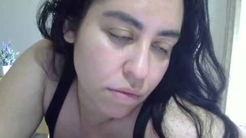 Snapshot of heatwavee chatting on 04-07-26, 01:00 heatwavee online show from 04-07-26, 01:00