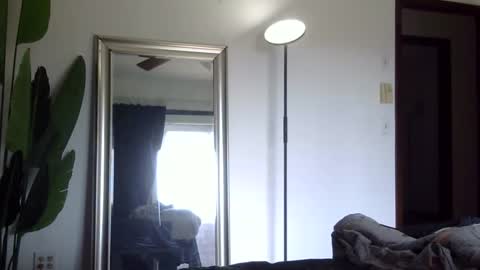 Snapshot of heatwavee chatting on 04-10-26, 01:27 heatwavee online show from 04-10-26, 01:27