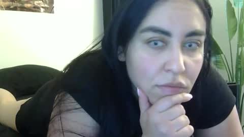 Snapshot of heatwavee chatting on 05-24-26, 02:55 heatwavee online show from 05-24-26, 02:55