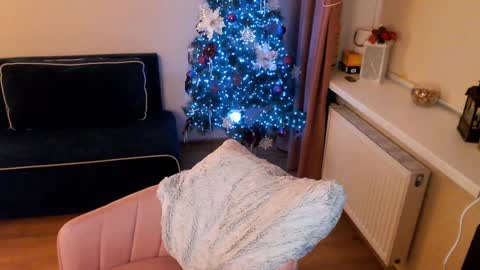 Heaven girl online show from 01-30-25, 08:10