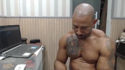Snapshot of hebertgomes chatting on 07-12-26, 05:26 hebertgomes online show from 07-12-26, 05:26