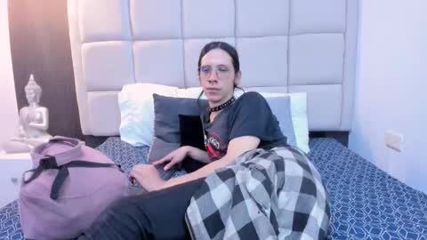 Keira Hecate online show from 02-17-25, 07:21