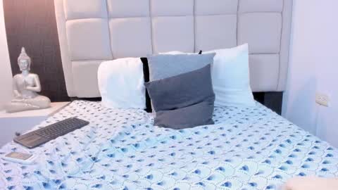 Keira Hecate online show from 03-12-25, 12:53