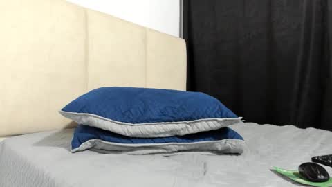  18 online show from 10-01-25, 11:11