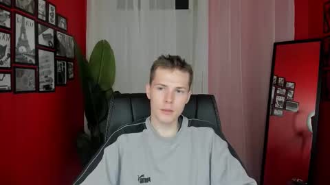 Hector online show from 11-08-25, 11:43