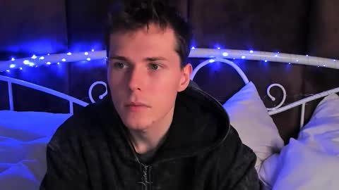 Hector online show from 12-14-25, 10:42