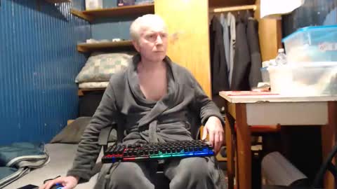 hedonista67 online show from 01-12-26, 05:07