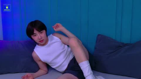 HEEJIN online show from 04-07-26, 08:31