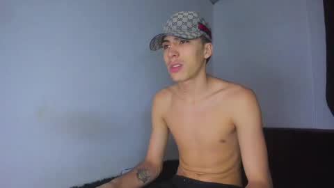 heellboy_ online show from 05-24-26, 03:44