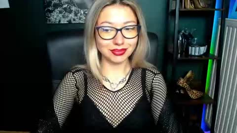 Heidi online show from 07-20-26, 04:49