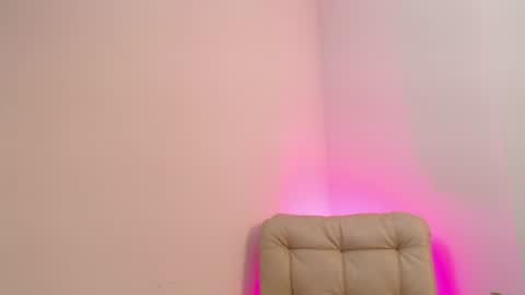 Heidi Palmer online show from 06-13-26, 02:42