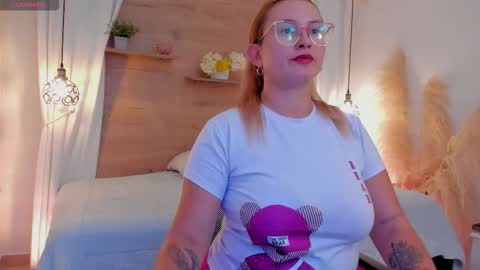 ANTARA REY online show from 09-16-25, 07:04