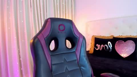              online show from 01-10-26, 03:58