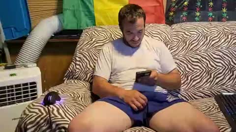 xxScubaStevexx online show from 07-03-26, 12:28
