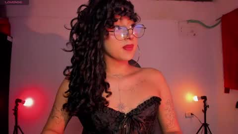 Snapshot of heka_prudence chatting on 06-26-26, 03:11 Heka Prudence online show from 06-26-26, 03:11
