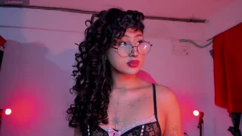 Snapshot of heka_prudence chatting on 07-20-26, 04:49 Heka Prudence online show from 07-20-26, 04:49
