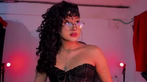 Snapshot of heka_prudence chatting on 07-26-26, 05:04 Heka Prudence online show from 07-26-26, 05:04