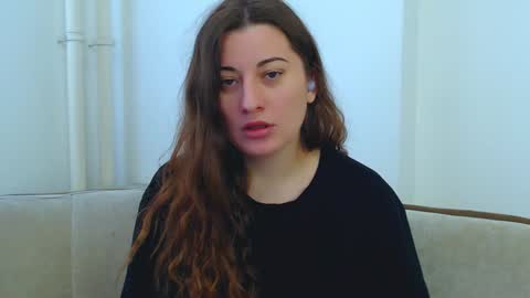 helen_adams_ online show from 02-06-25, 09:00