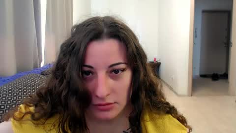 Snapshot of helen_adams_ chatting on 05-18-26, 06:08 helen_adams_ online show from 05-18-26, 06:08