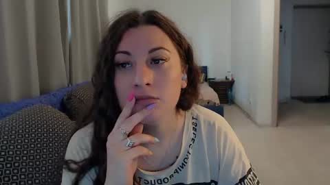 Snapshot of helen_adams_ chatting on 06-29-26, 07:58 helen_adams_ online show from 06-29-26, 07:58