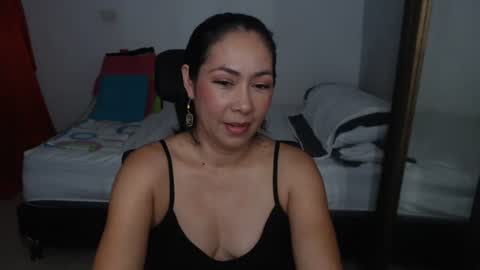 Helen online show from 07-16-26, 02:23