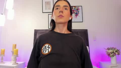 Helen  online show from 04-05-26, 01:52