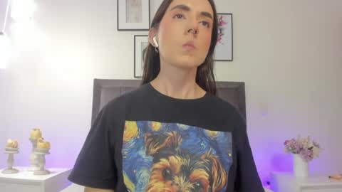 Helen  online show from 06-14-26, 12:51