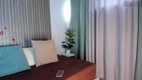 helena online show from 02-14-26, 01:41