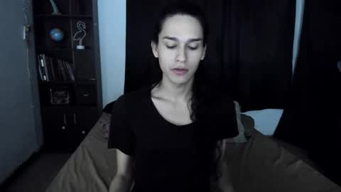 Snapshot of helena_spellman chatting on 04-03-26, 01:14 helena_spellman online show from 04-03-26, 01:14