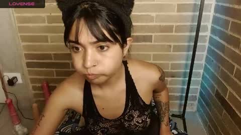 Snapshot of helenacyruss666 chatting on 05-30-26, 01:14 Only 18 cyrus online show from 05-30-26, 01:14