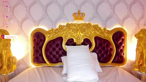 H E L E N A  online show from 01-28-25, 08:57