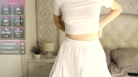 Sarah  here Help to make 100 thumbs up  online show from 02-19-25, 10:20