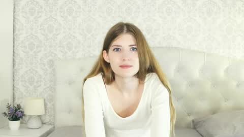 Sarah  here Help to make 100 thumbs up  online show from 03-09-25, 08:10