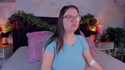 helendanvers online show from 01-12-26, 02:28