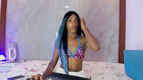 helenjhons online show from 01-08-26, 06:43