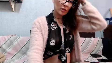 HelenRed online show from 03-22-26, 09:34