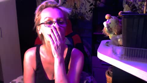 Helga online show from 05-25-26, 06:58