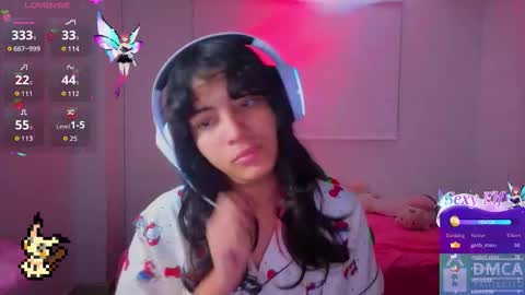 Helia Transfem and Amy online show from 03-26-26, 05:57