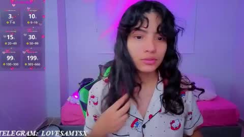 Helia Transfem and Amy online show from 05-07-26, 02:17